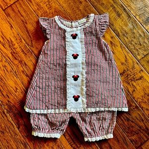 Minnie Mouse Smocked short set